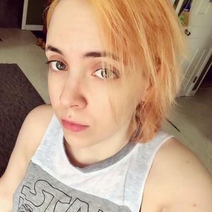 Meet your Posher, Jessica